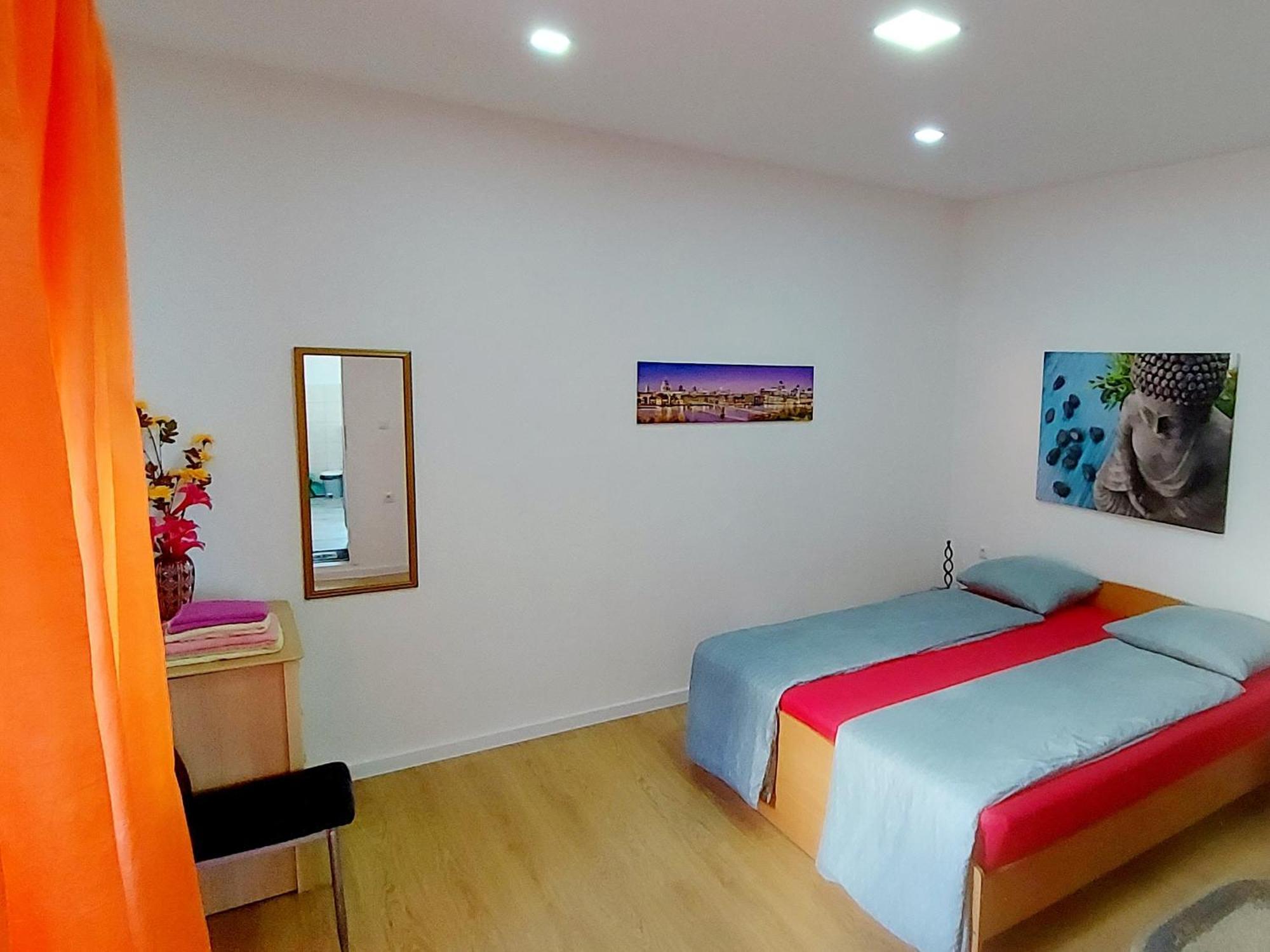 Ema & Sea Apartment'S พูลา ภายนอก รูปภาพ
